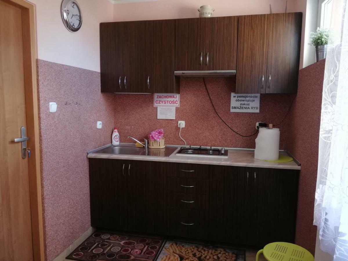 Pokoje Goscinne Sloneczko Kąty Rybackie Exterior foto